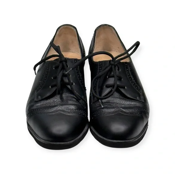 Vintage: Salvatore Ferragamo Boutique ✽ Oxford Wingtip Shoes ✽ Black Leather 7M - Picture 11 of 16
